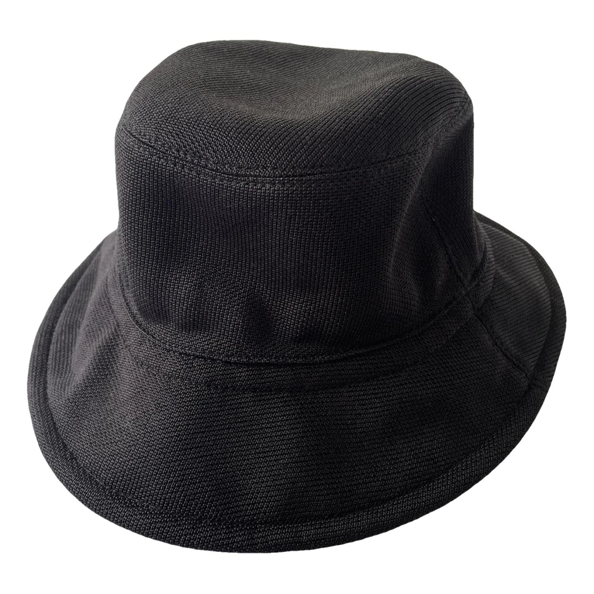 Pre-owned The Row Hat In Black