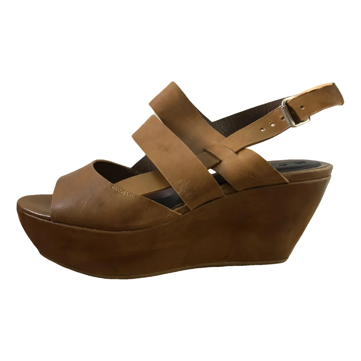 Pre-owned Marni Leather Mules & Clogs In Brown