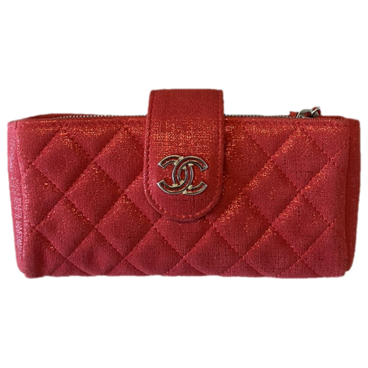 Pre-owned Chanel Clutch Bag In Red