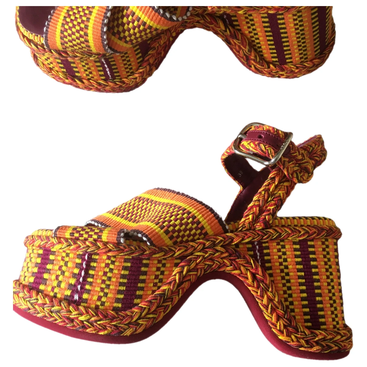 Pre-owned Chloé Leather Sandal In Multicolour