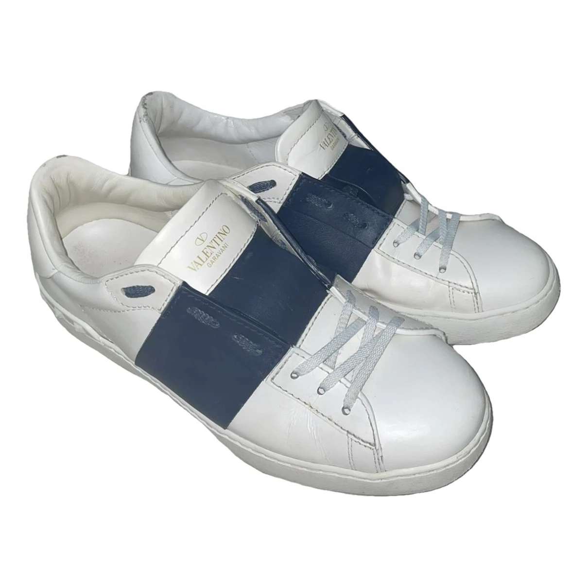 Pre-owned Valentino Garavani Patent Leather Low Trainers In White