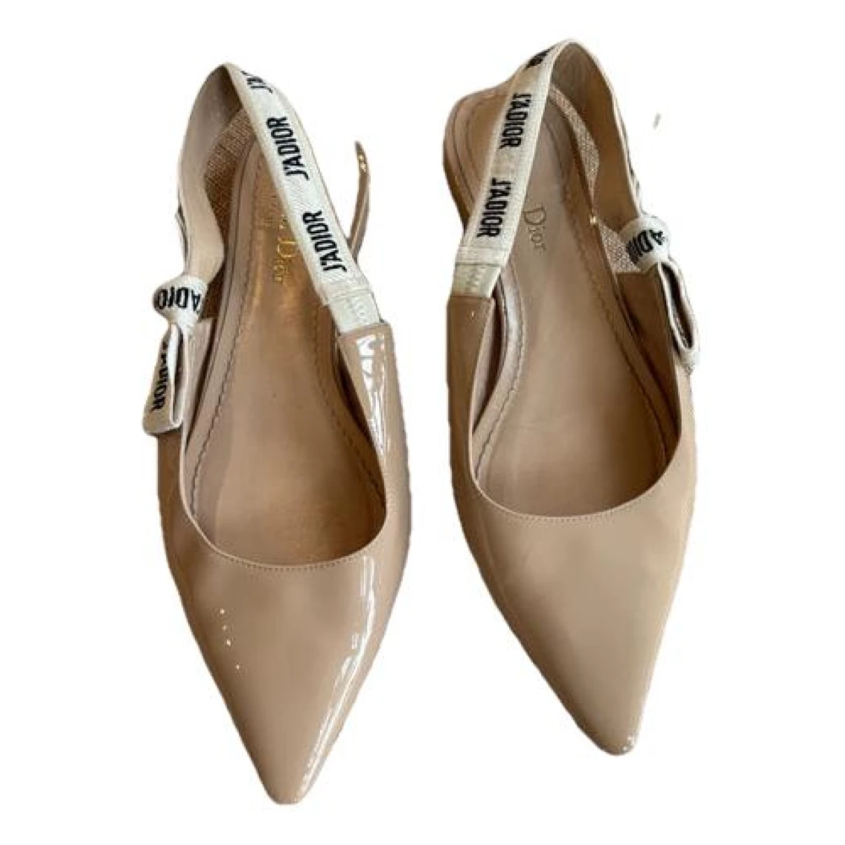 Pre-owned Dior Patent Leather Flats In Beige