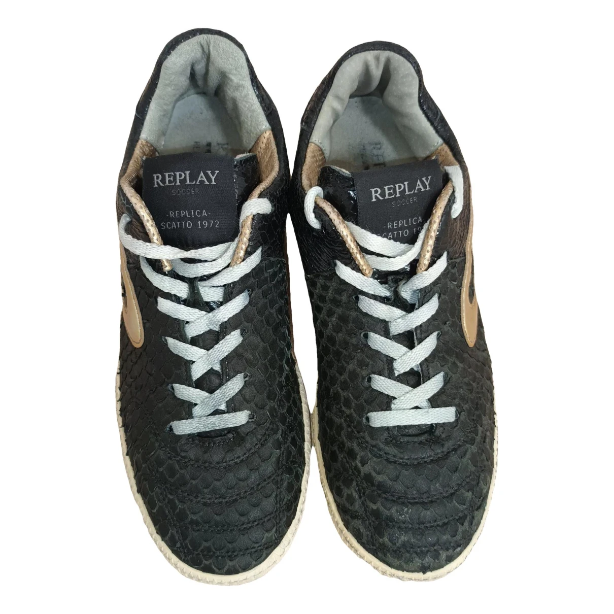 Pre-owned Replay Leather Trainers In Black