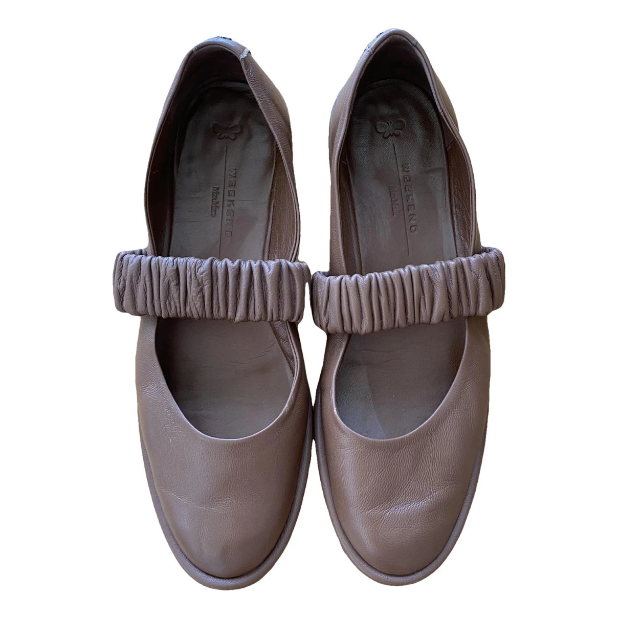 Pre-owned Max Mara Leather Ballet Flats In Brown