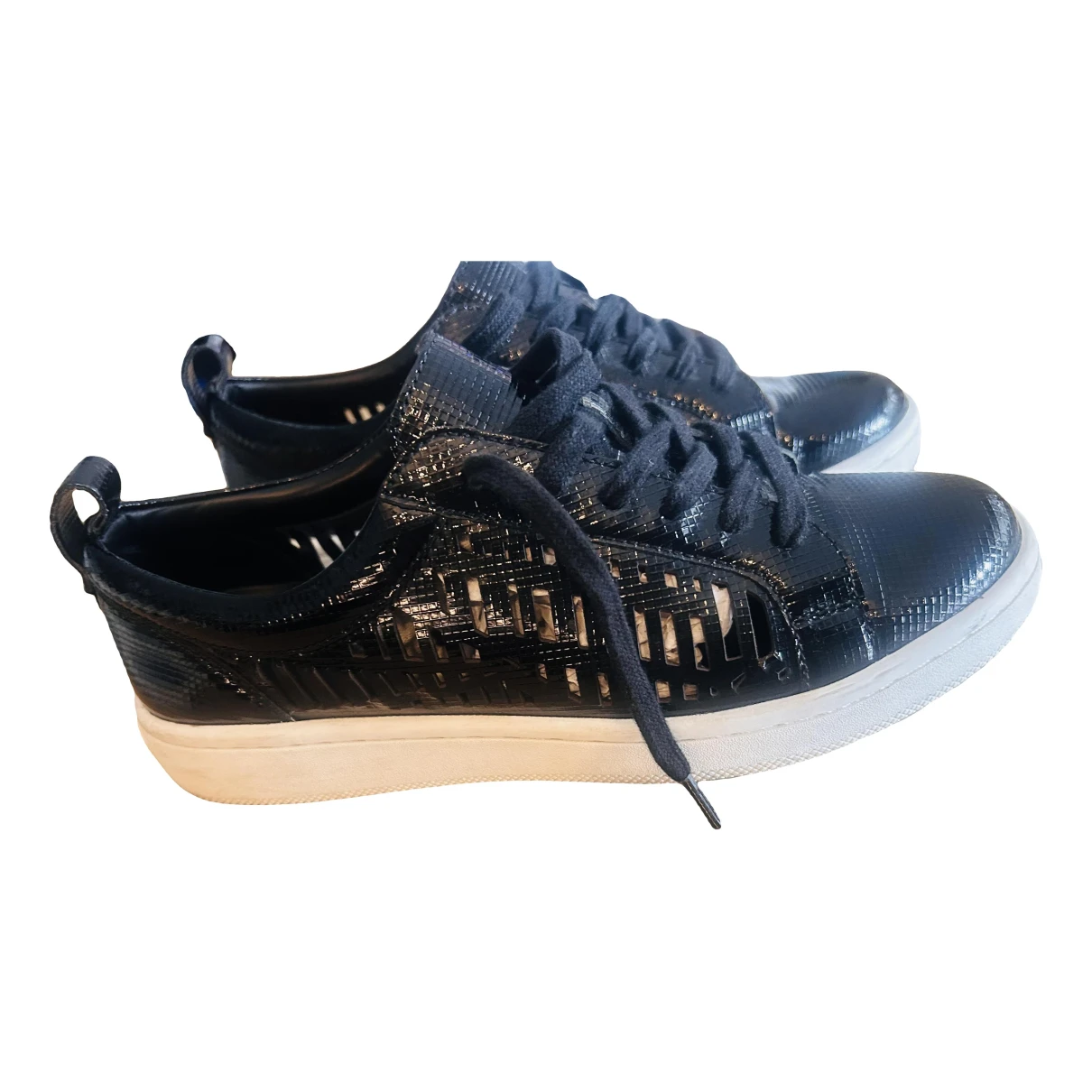 Pre-owned Calvin Klein Patent Leather Trainers In Black