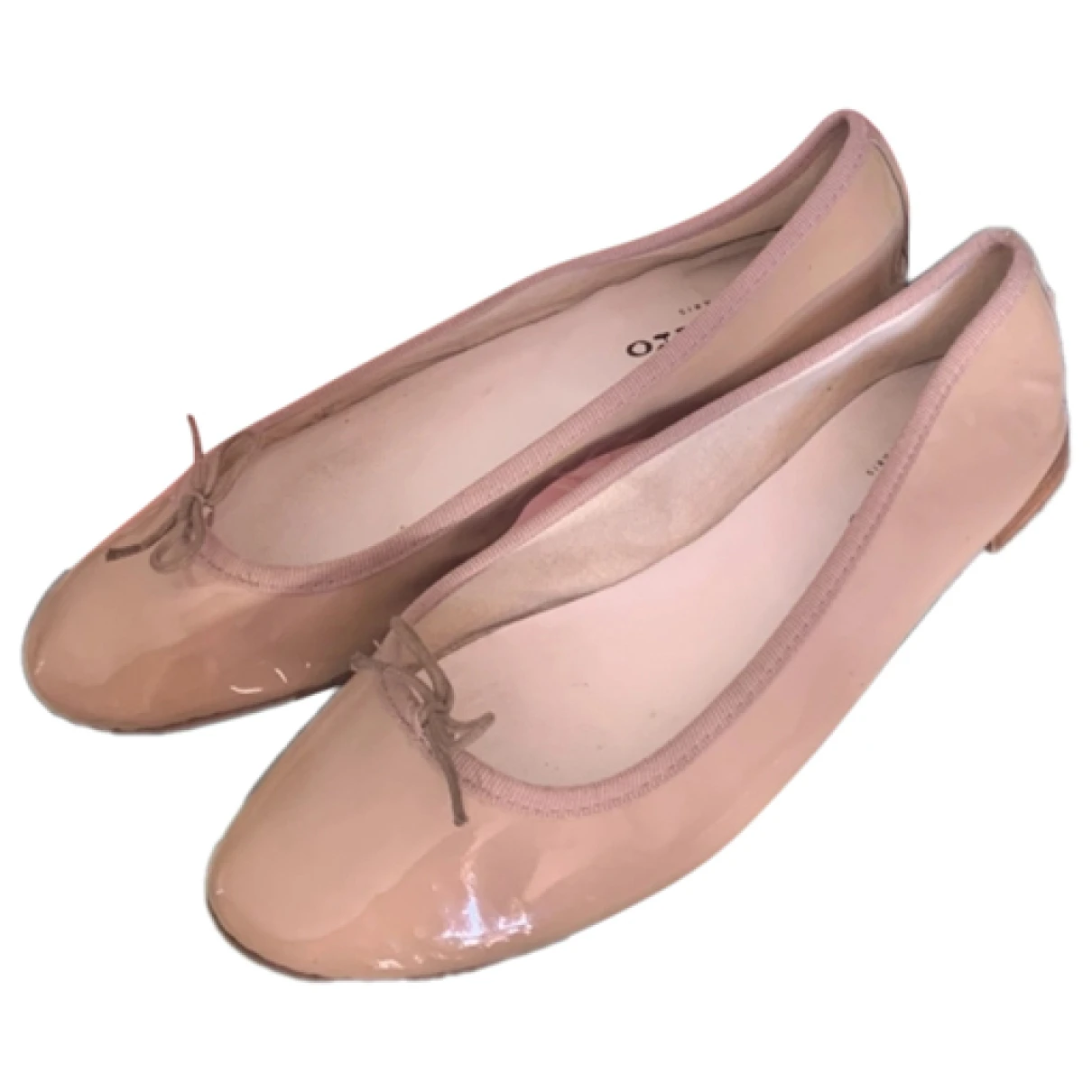 Pre-owned Repetto Patent Leather Ballet Flats In Beige