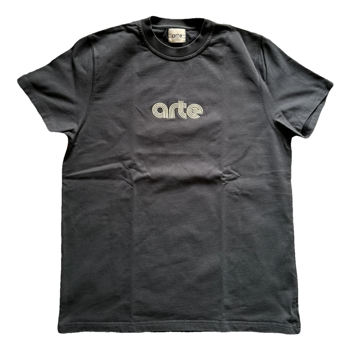 Pre-owned Arte T-shirt In Blue