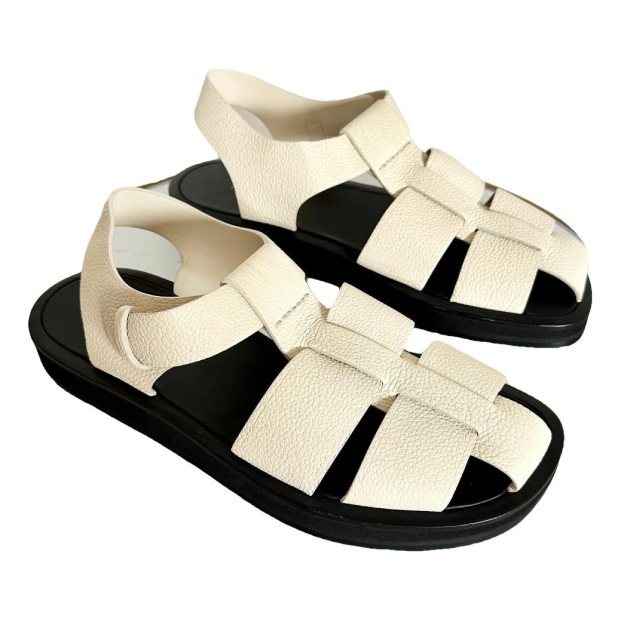 Pre-owned The Row Fisherman Leather Sandal In Ecru