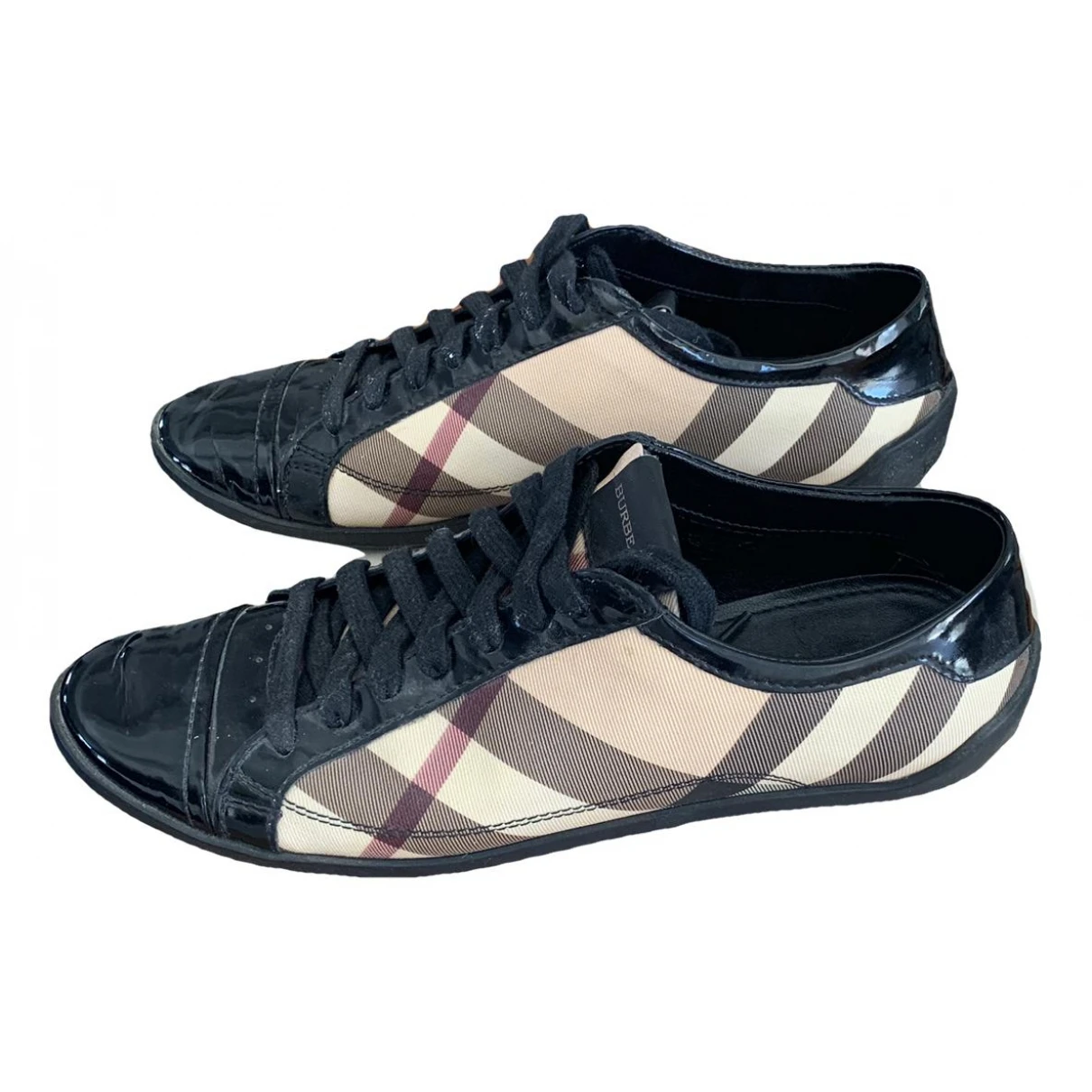 Pre-owned Burberry Patent Leather Trainers In Black