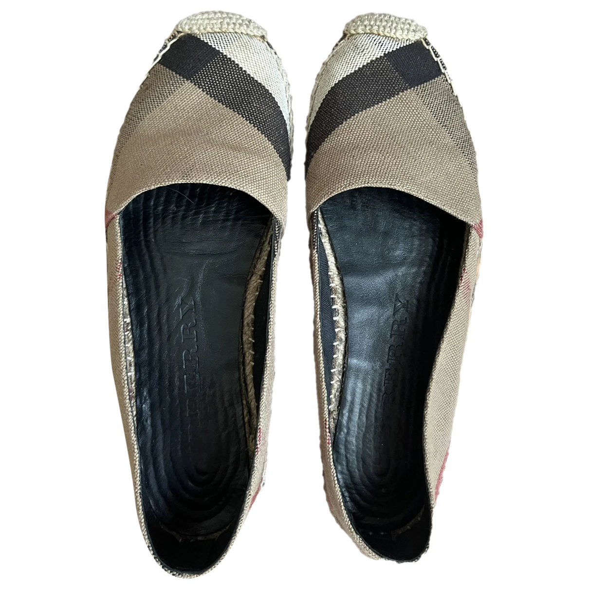 Pre-owned Burberry Cloth Espadrilles In Beige