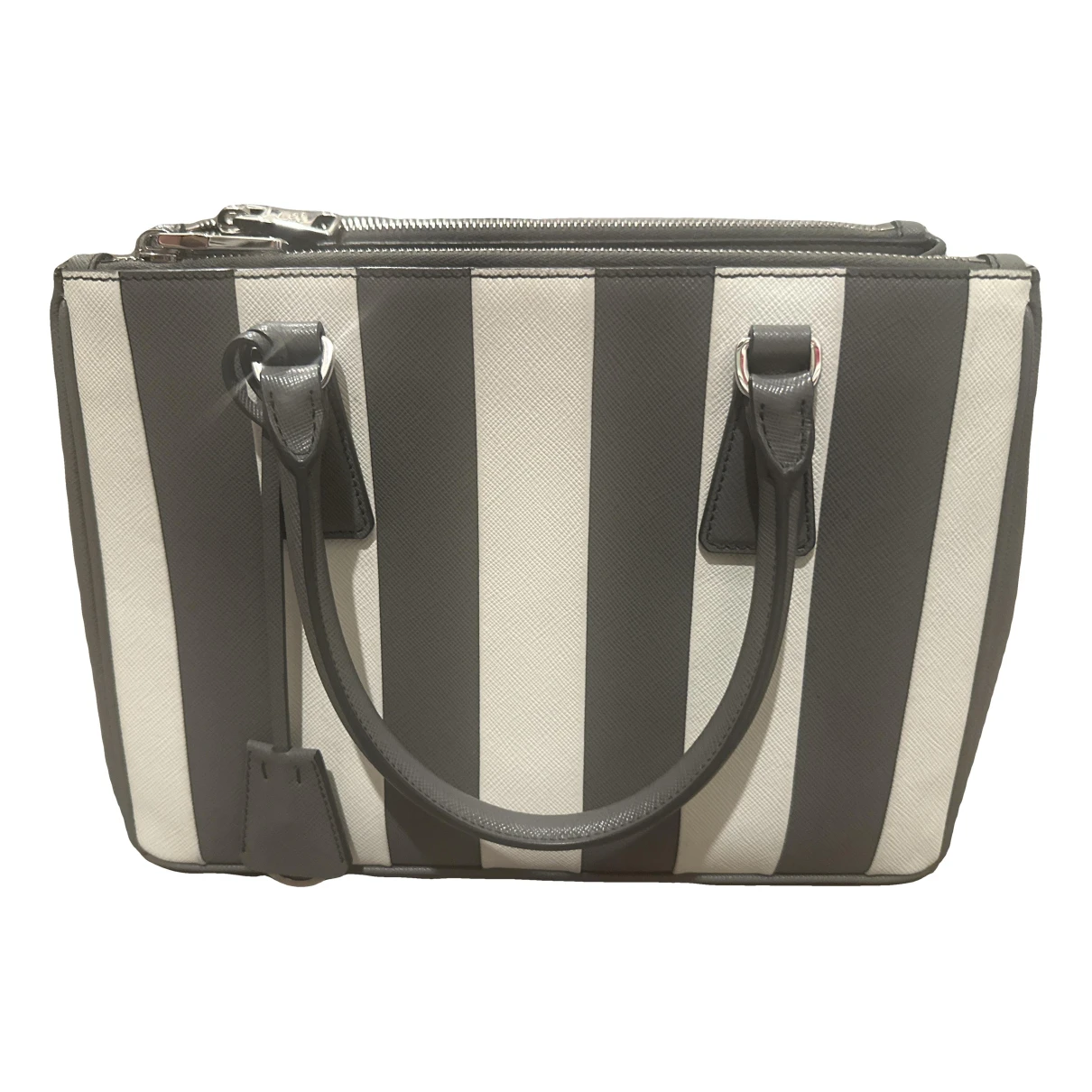 Pre-owned Prada Galleria Leather Handbag In Grey