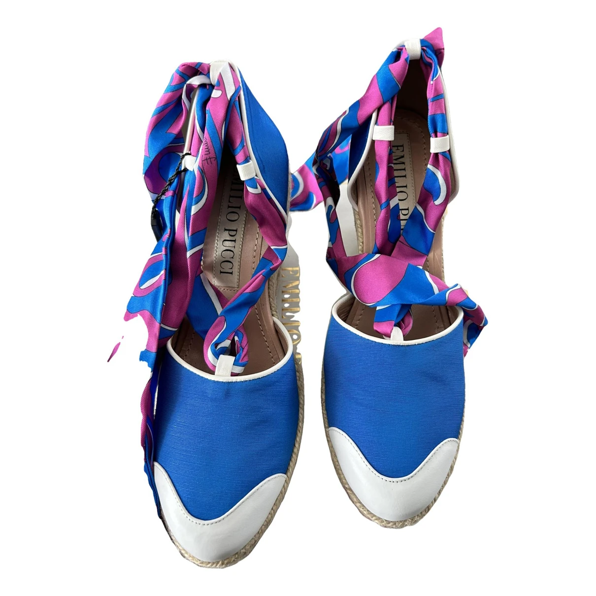 Pre-owned Emilio Pucci Cloth Sandals In Blue