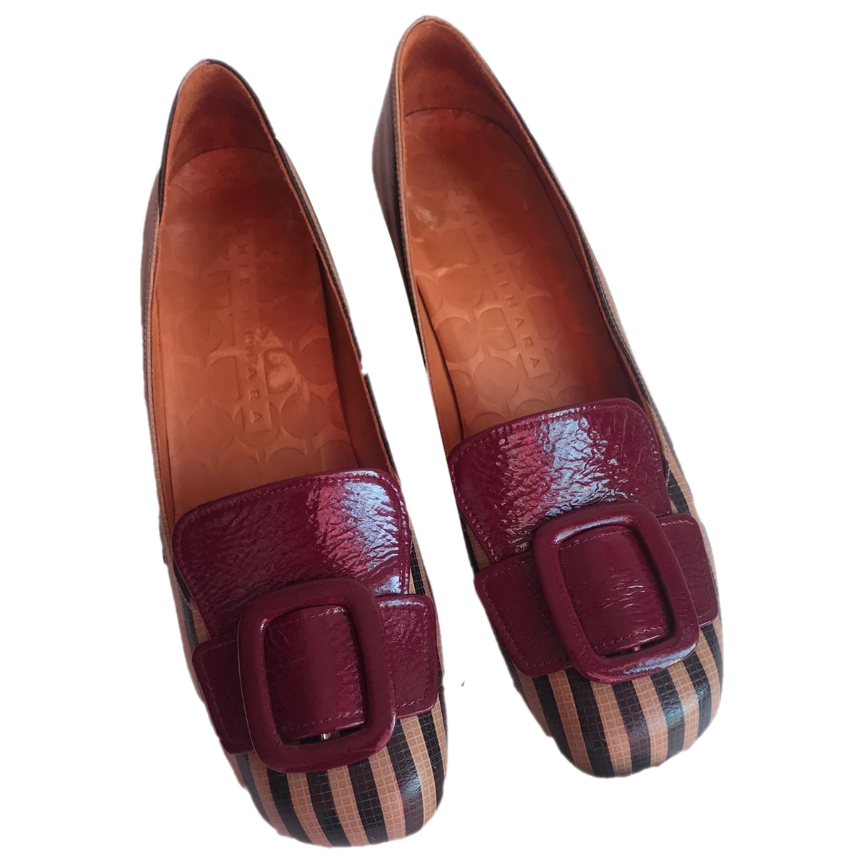 Pre-owned Chie Mihara Leather Ballet Flats In Burgundy