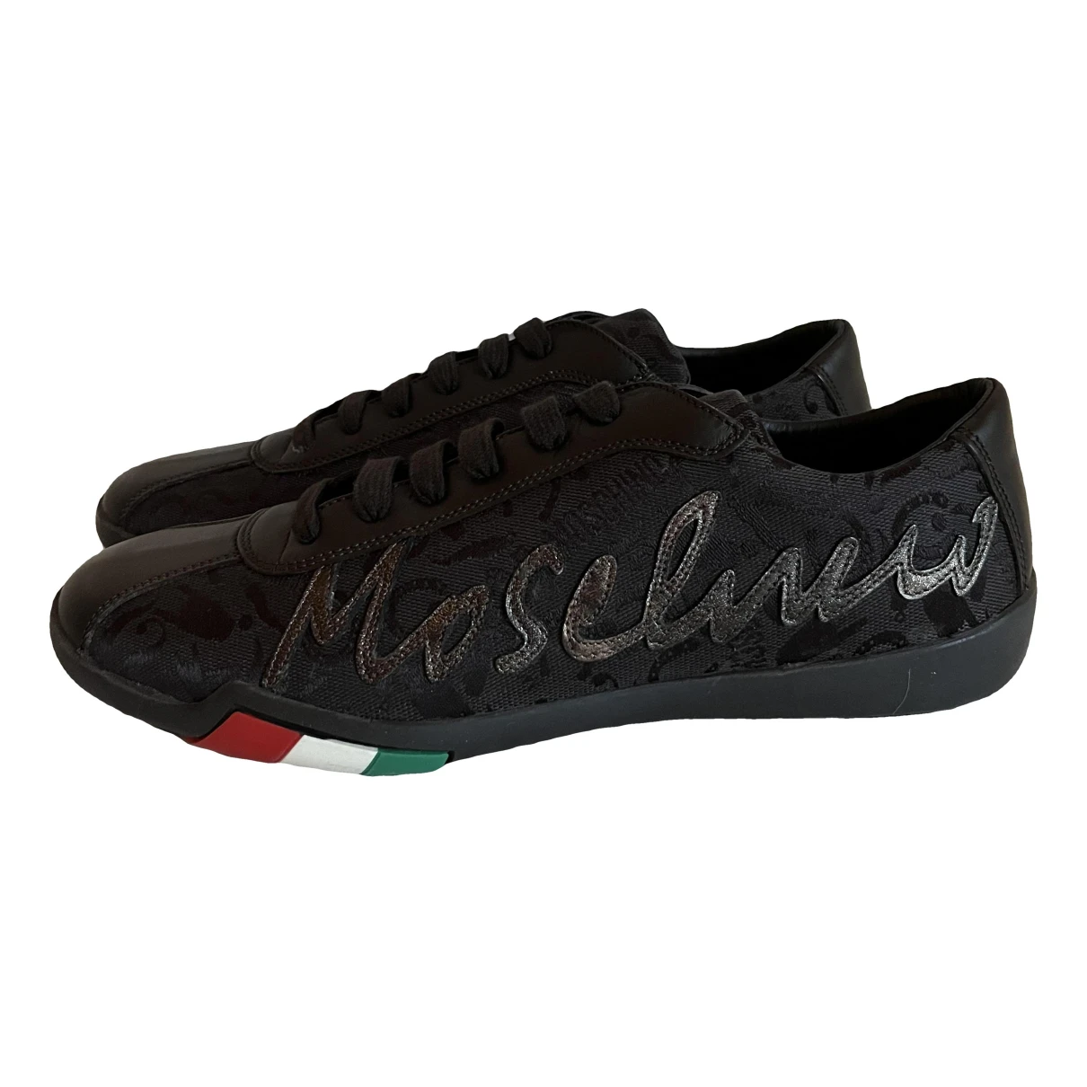 Pre-owned Moschino Low Trainers In Brown