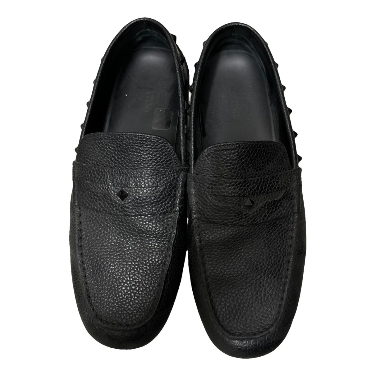 Pre-owned Valentino Garavani Leather Flats In Black