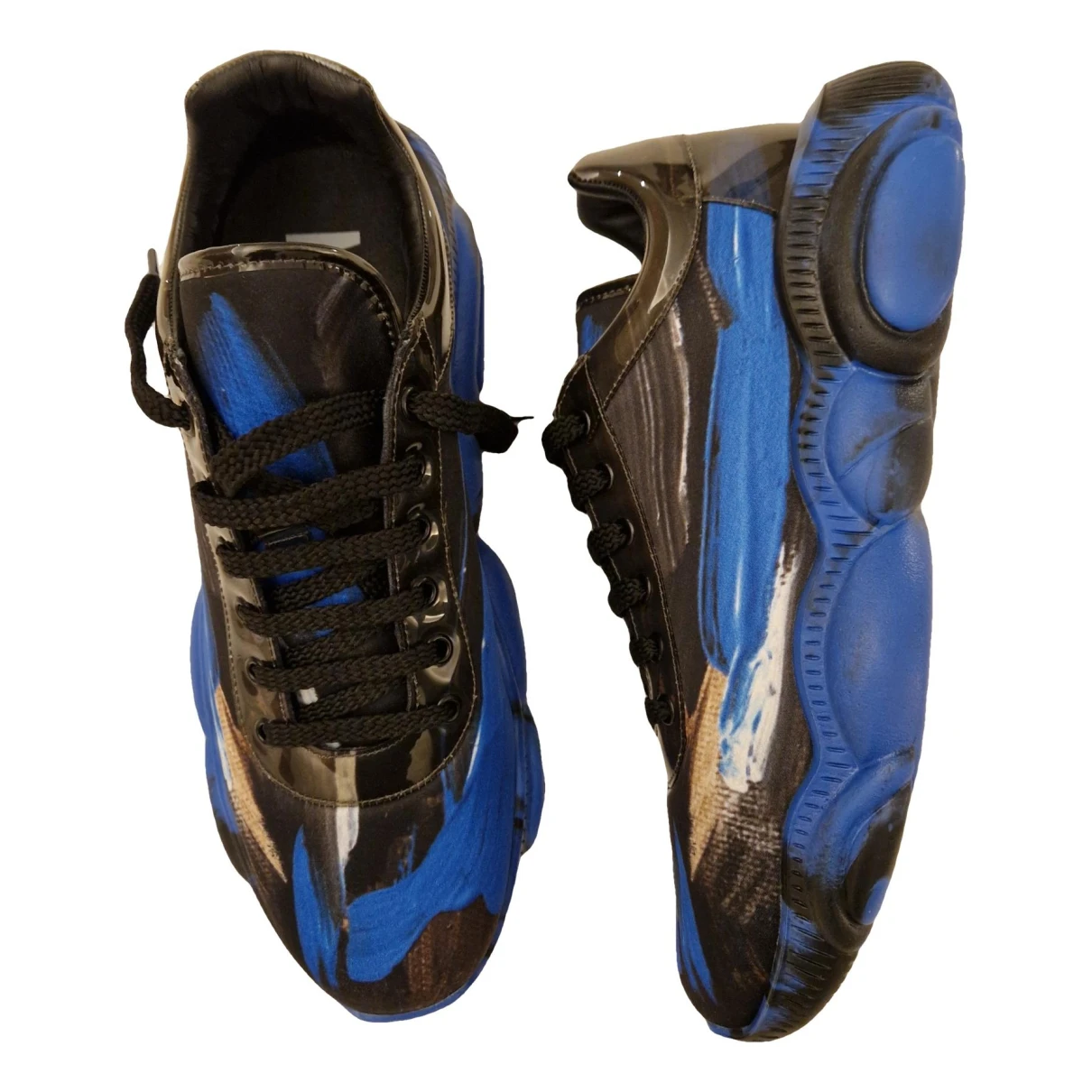 Pre-owned Moschino Trainers In Blue