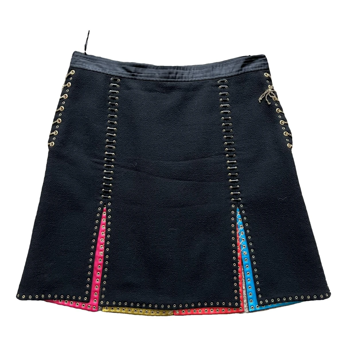 Pre-owned Louis Vuitton Wool Mini Skirt In Black