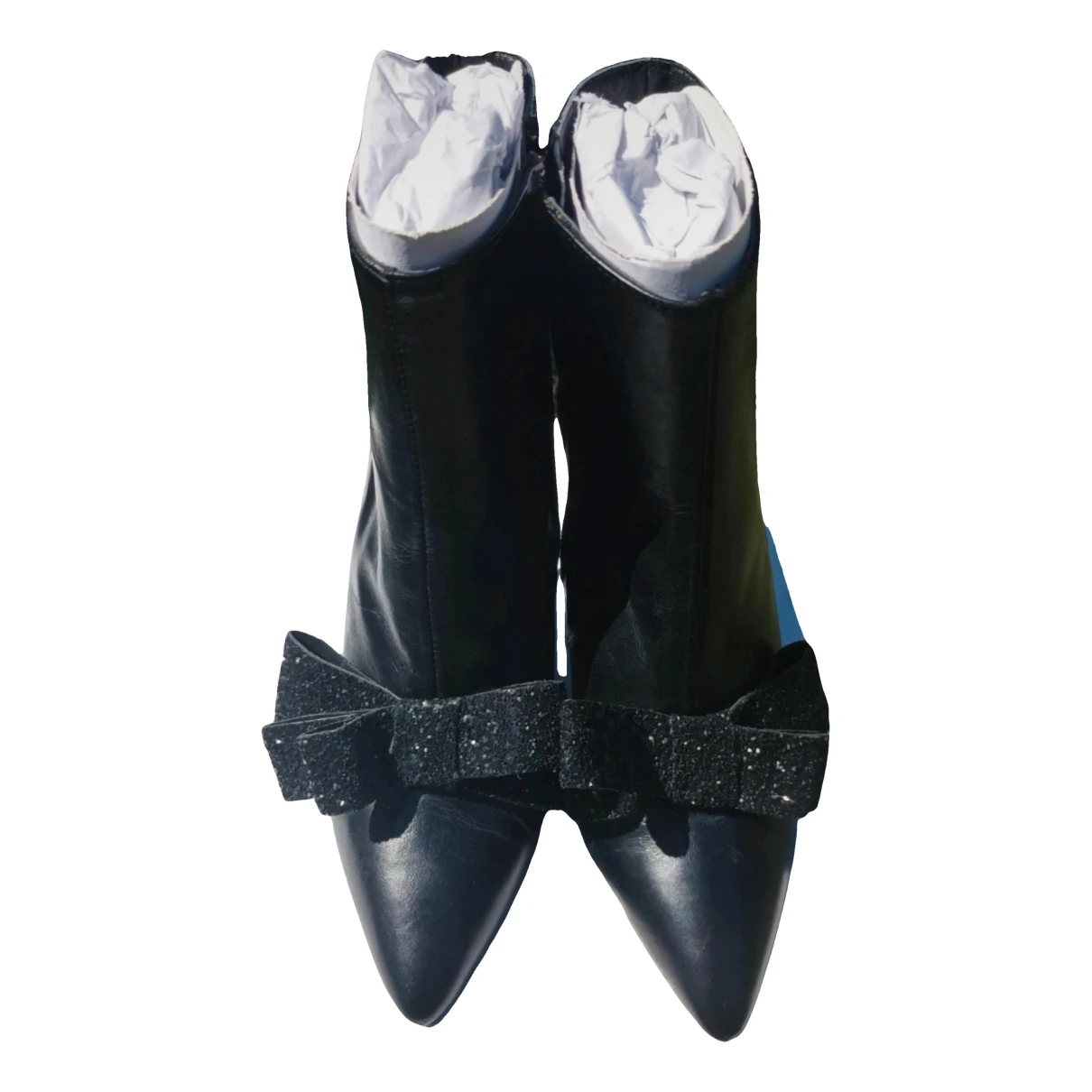 Pre-owned Manoush Leather Ankle Boots In Black