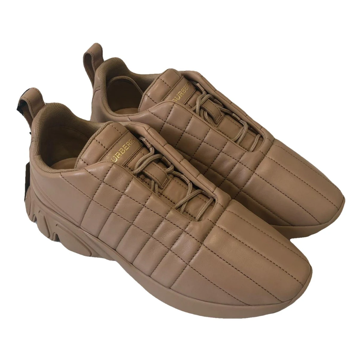 Pre-owned Burberry Leather Low Trainers In Camel