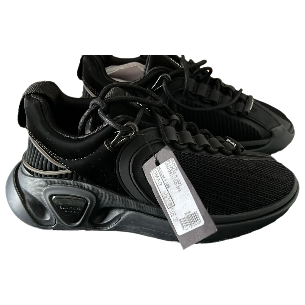 Pre-owned Balmain Trainers In Black