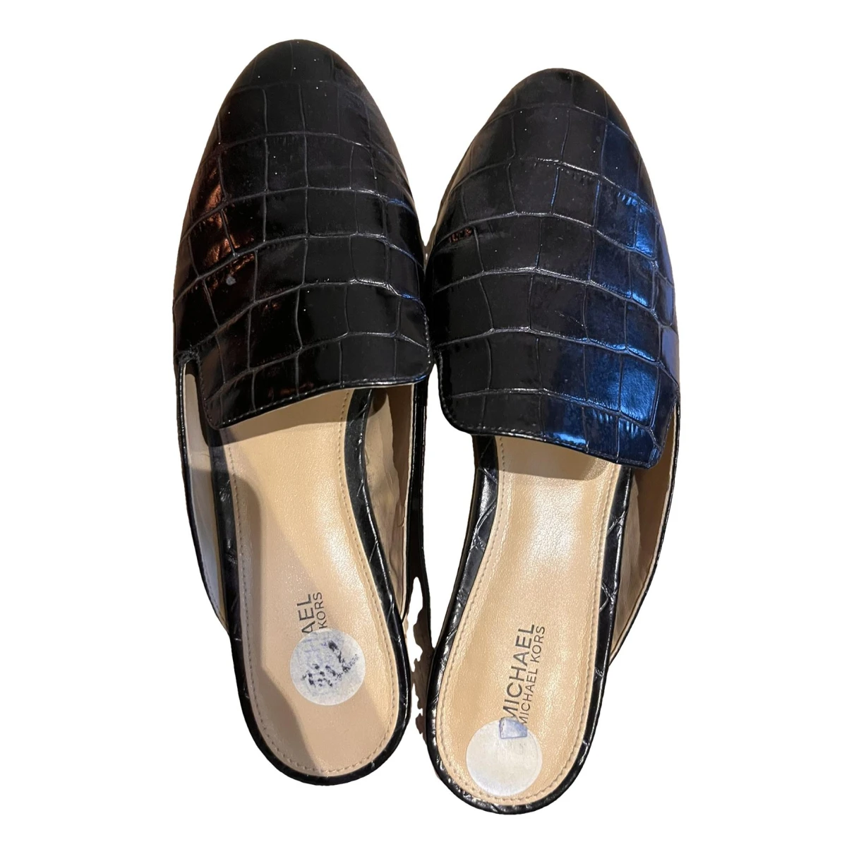 Pre-owned Michael Kors Patent Leather Flats In Black