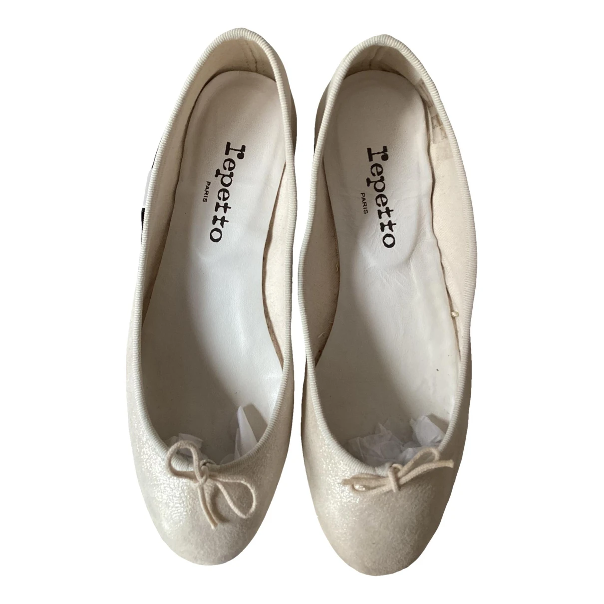 Pre-owned Repetto Leather Ballet Flats In Beige