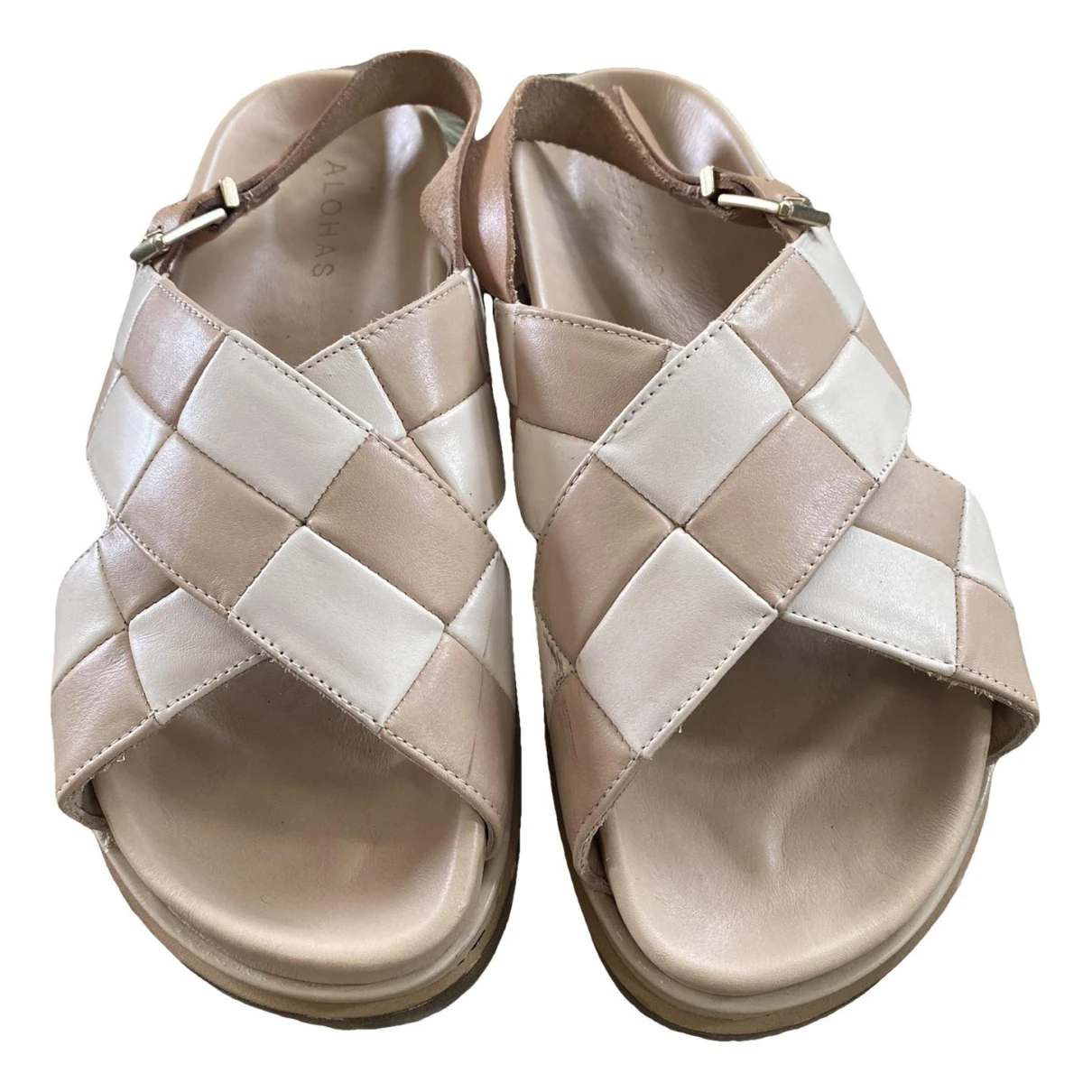 Pre-owned Alohas Leather Sandal In Beige