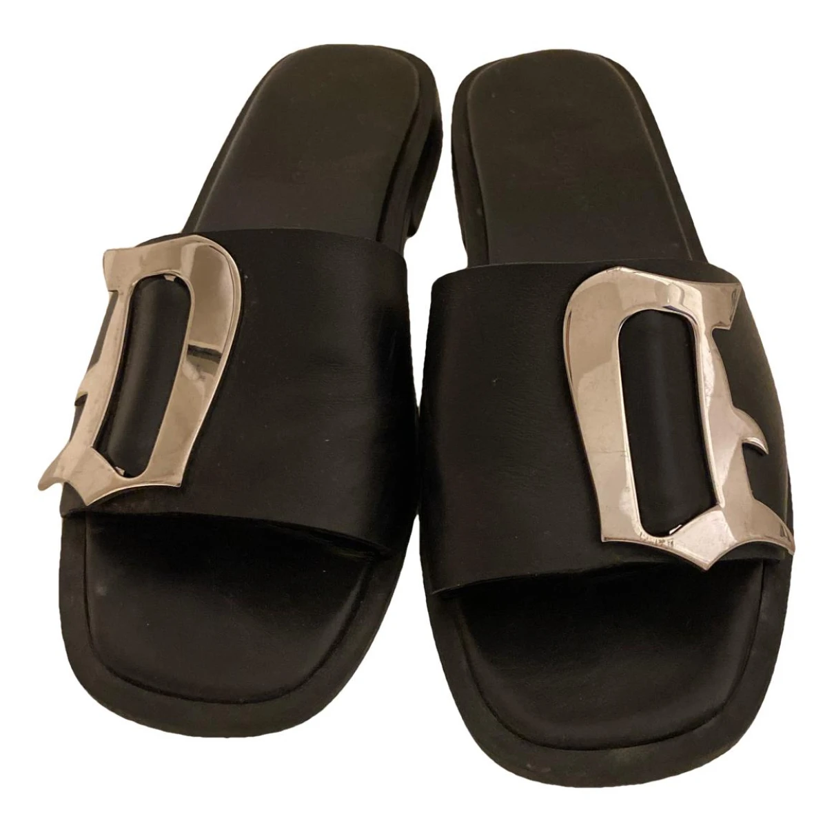 Pre-owned Dondup Leather Mules In Black