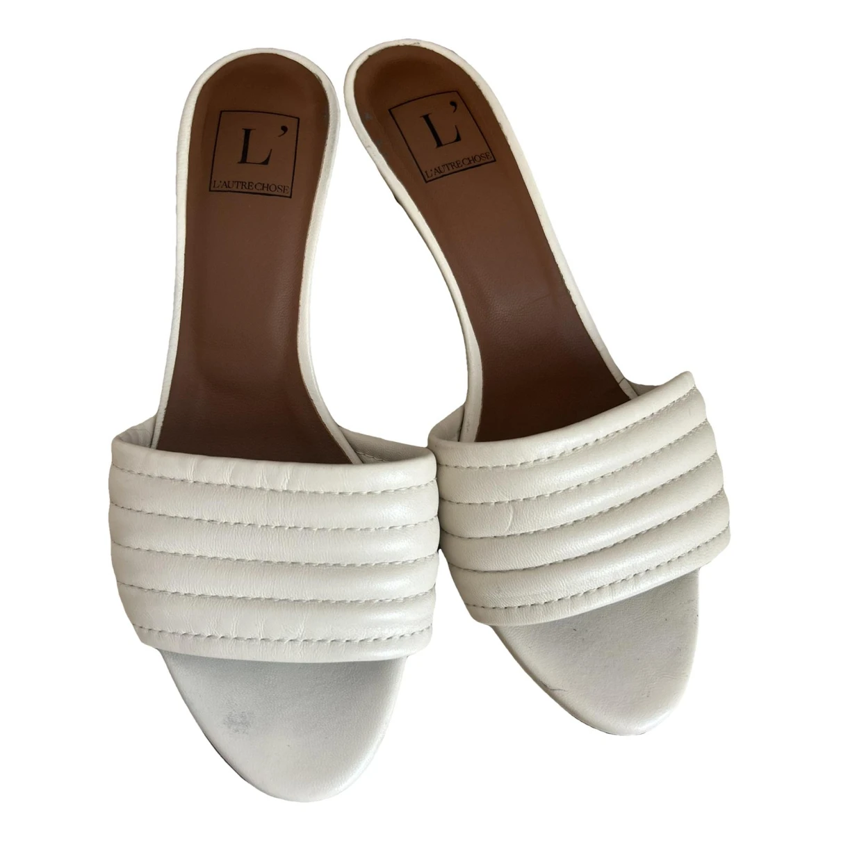 Pre-owned L'autre Chose Leather Sandal In Beige