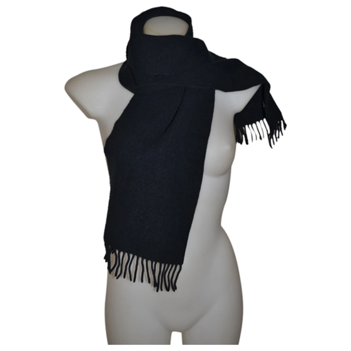 Pre-owned Dolce & Gabbana Wool Scarf In Black