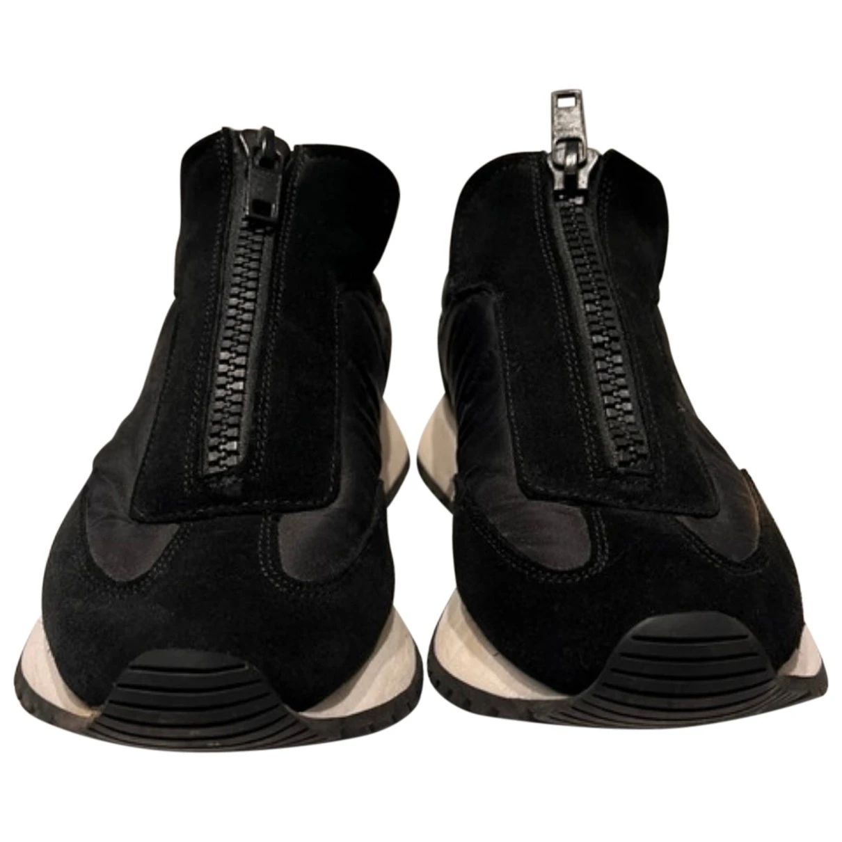 Pre-owned Courrèges Leather Trainers In Black