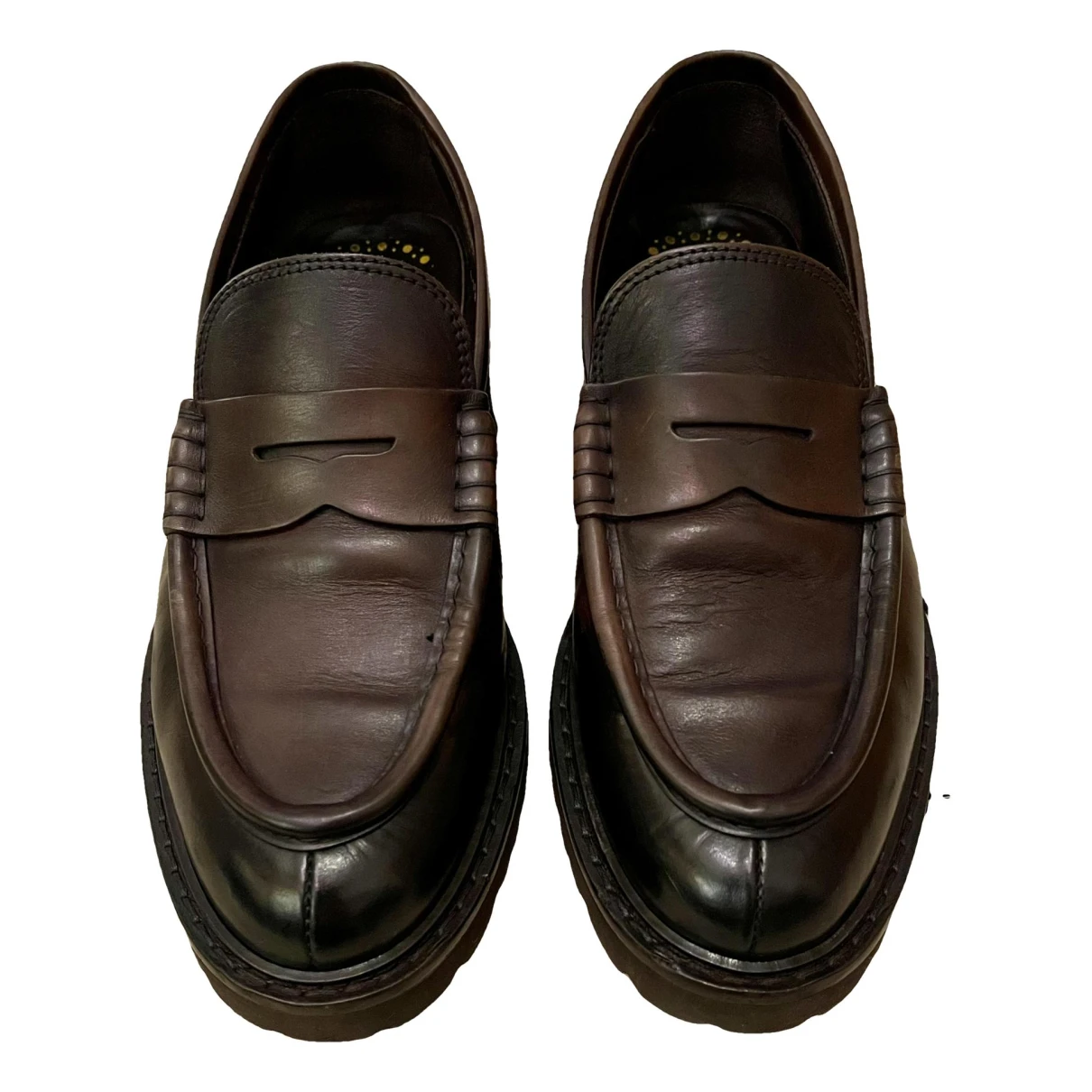 Pre-owned Doucal's Leather Flats In Brown