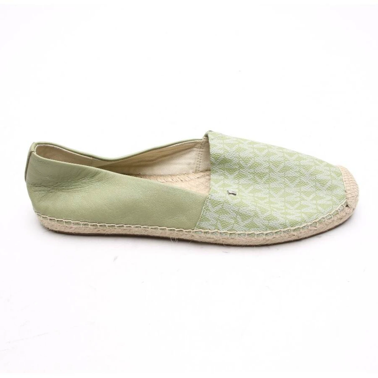 Pre-owned Michael Kors Leather Flats In Green