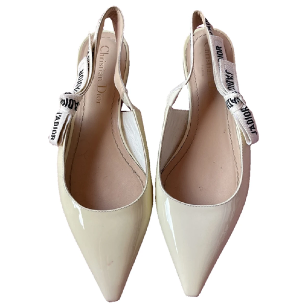 Pre-owned Dior Leather Ballet Flats In White