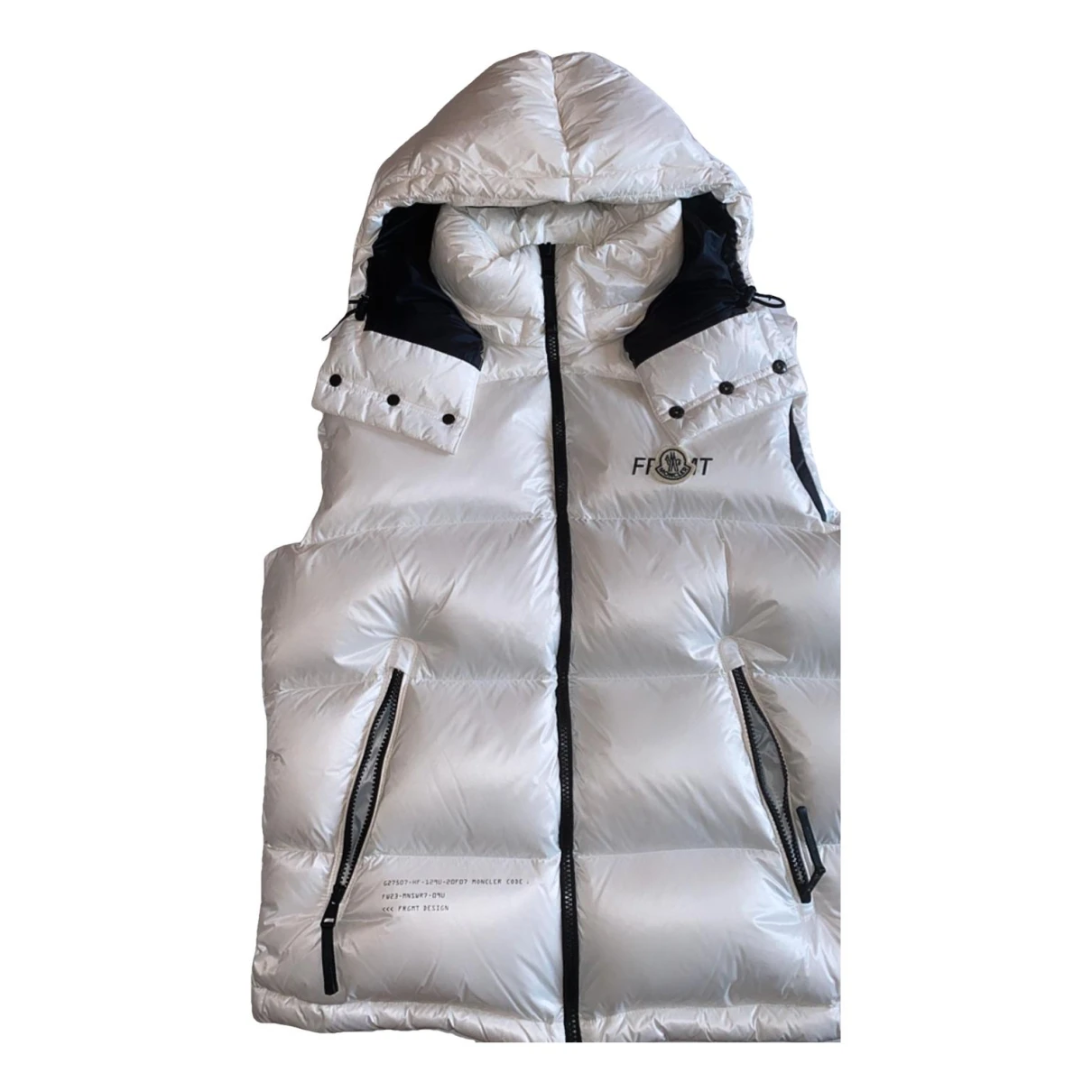 Pre-owned Moncler Vest In White