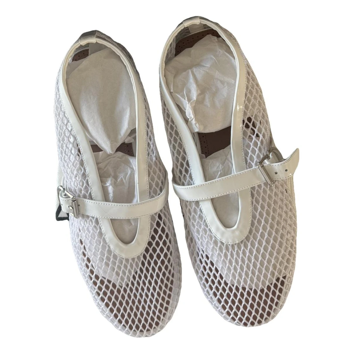 Pre-owned Alaïa Patent Leather Flats In White