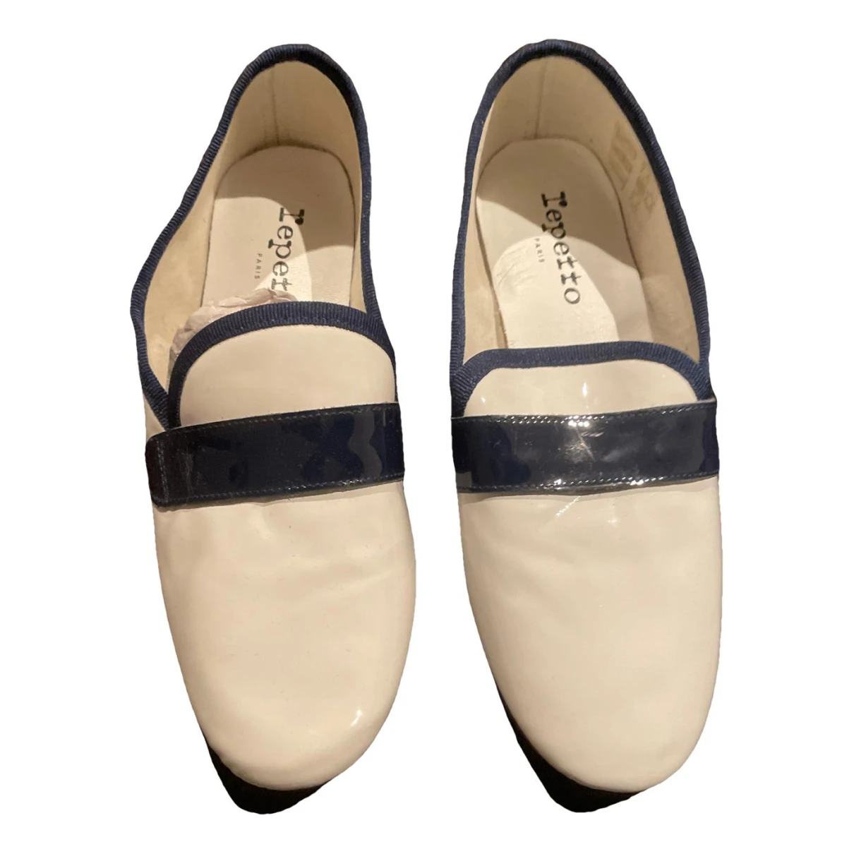 Pre-owned Repetto Leather Flats In White
