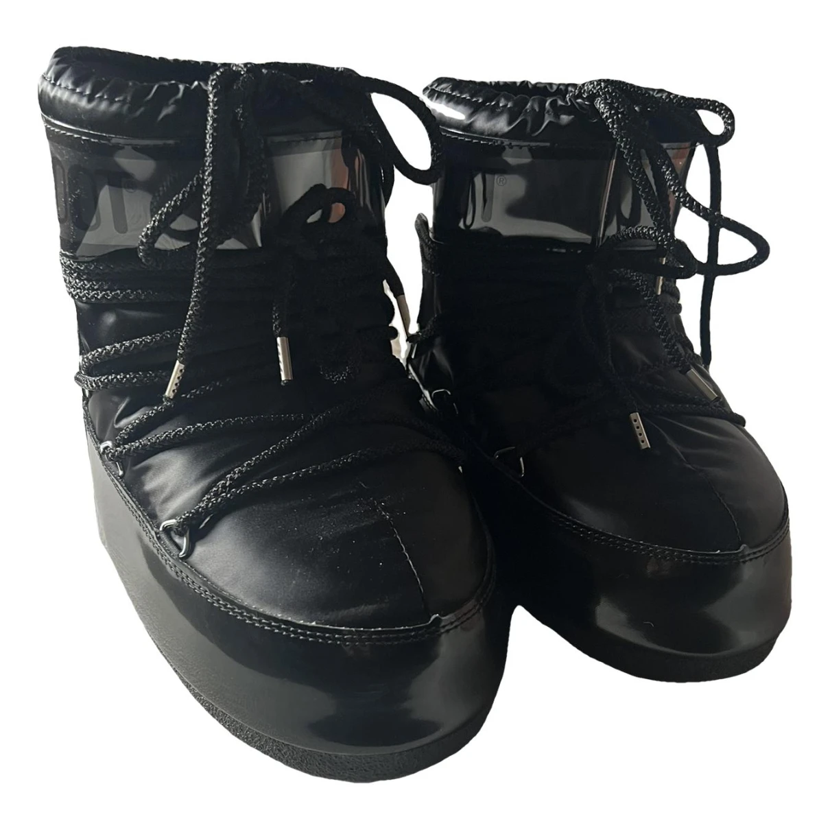 Pre-owned Moon Boot Vinyl Snow Boots In Black
