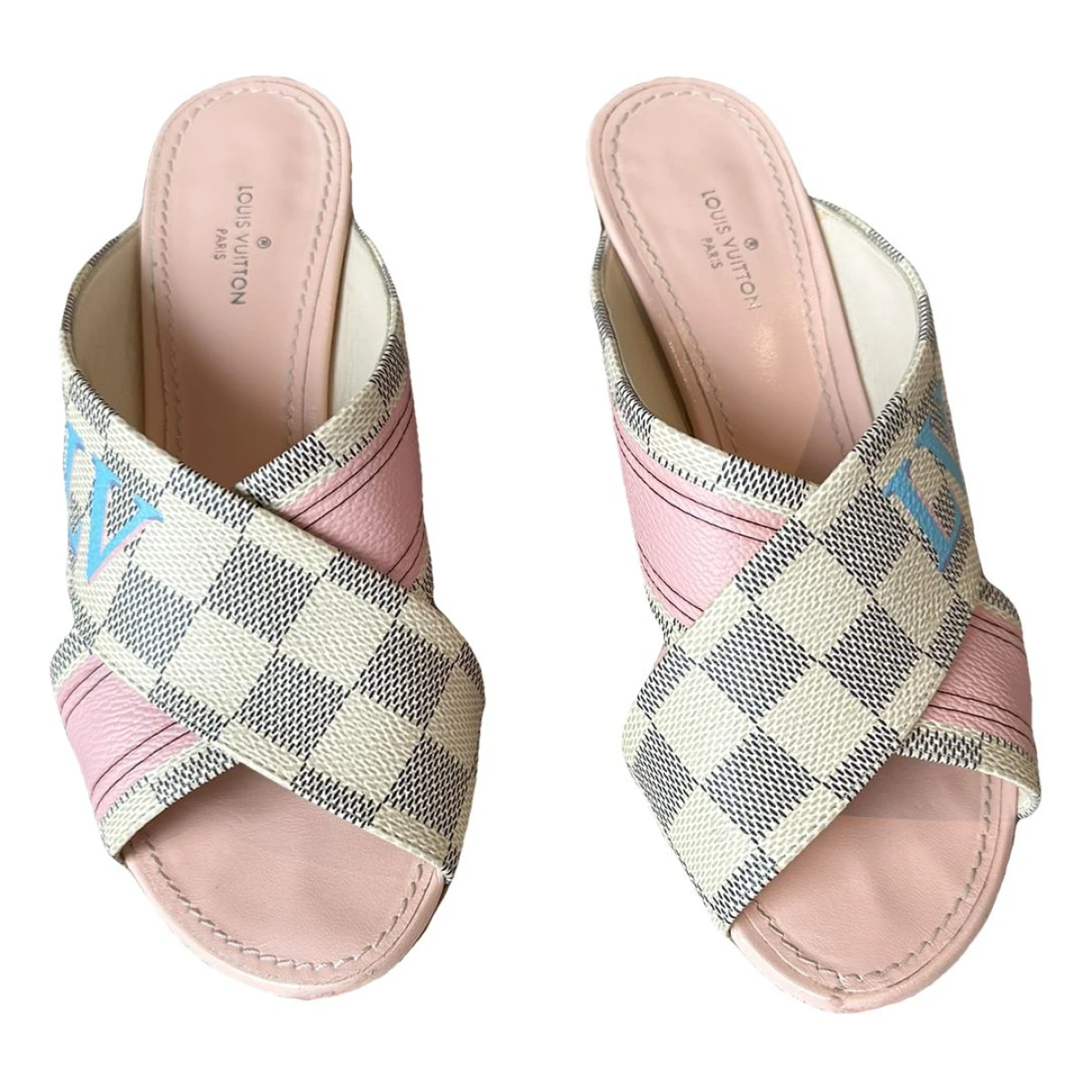 Pre-owned Louis Vuitton Leather Mules & Clogs In Multicolour