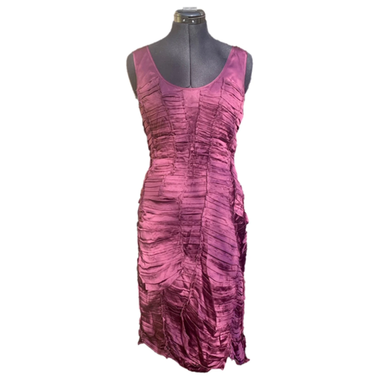 Pre-owned Burberry Silk Mid-length Dress In Purple