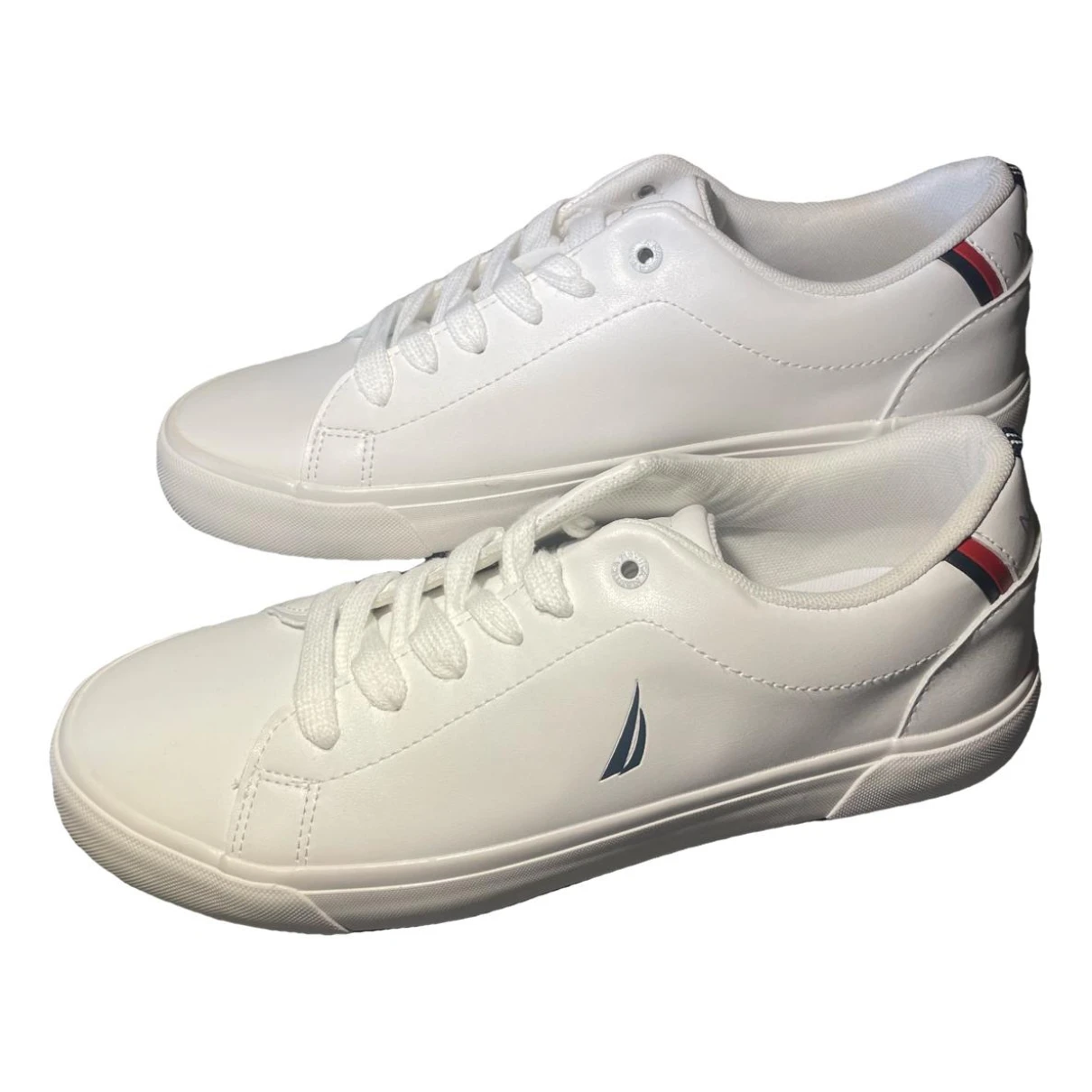 Pre-owned Nautica Leather Lace Ups In White