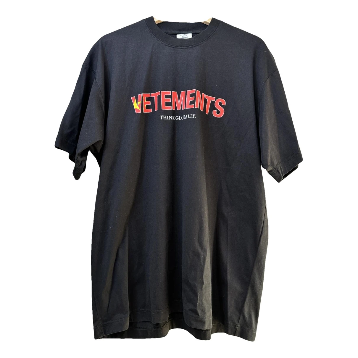 Pre-owned Vetements T-shirt In Black