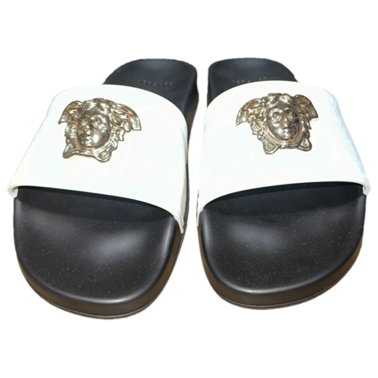 Pre-owned Versace Flip Flops In White