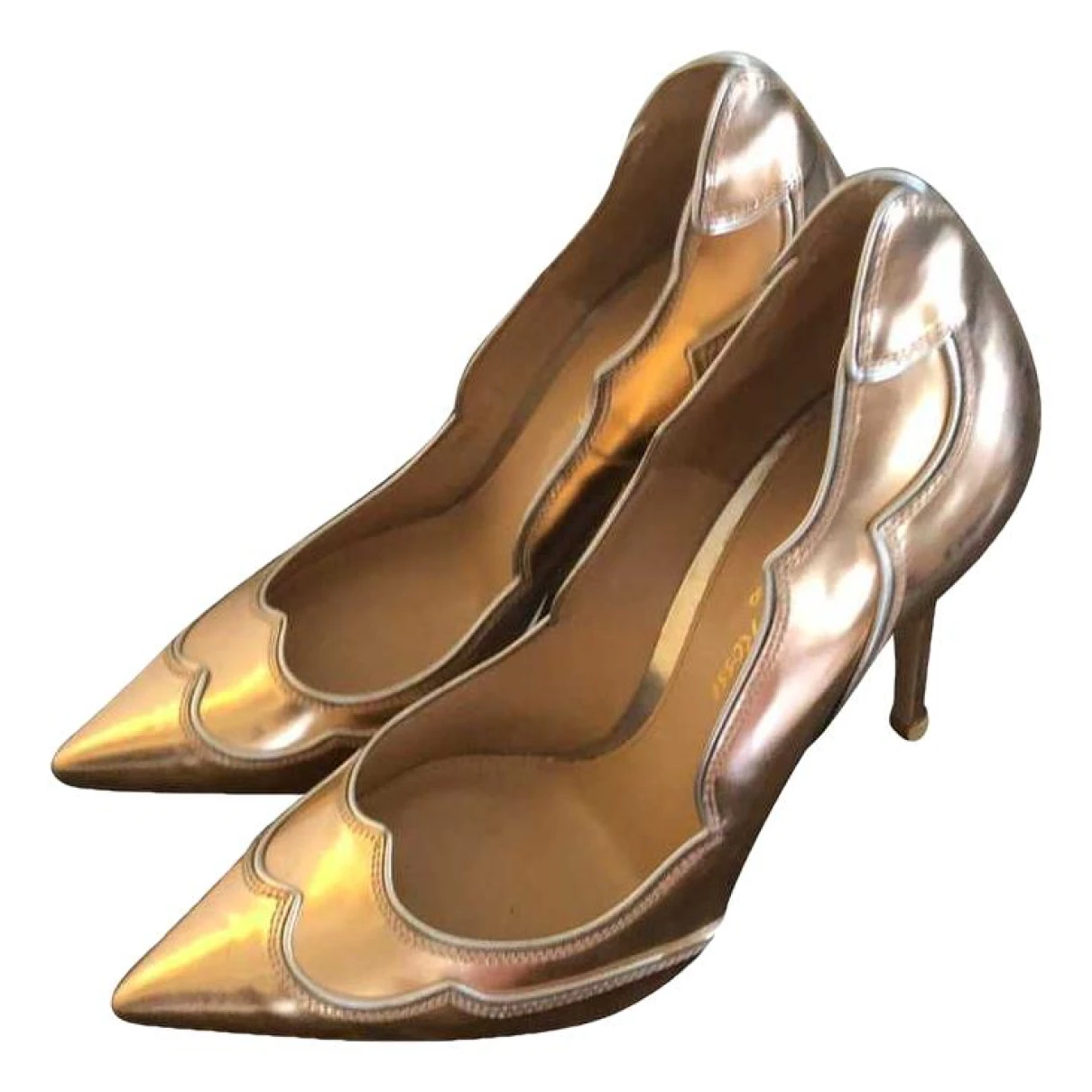 Pre-owned Gianvito Rossi Leather Heels In Metallic