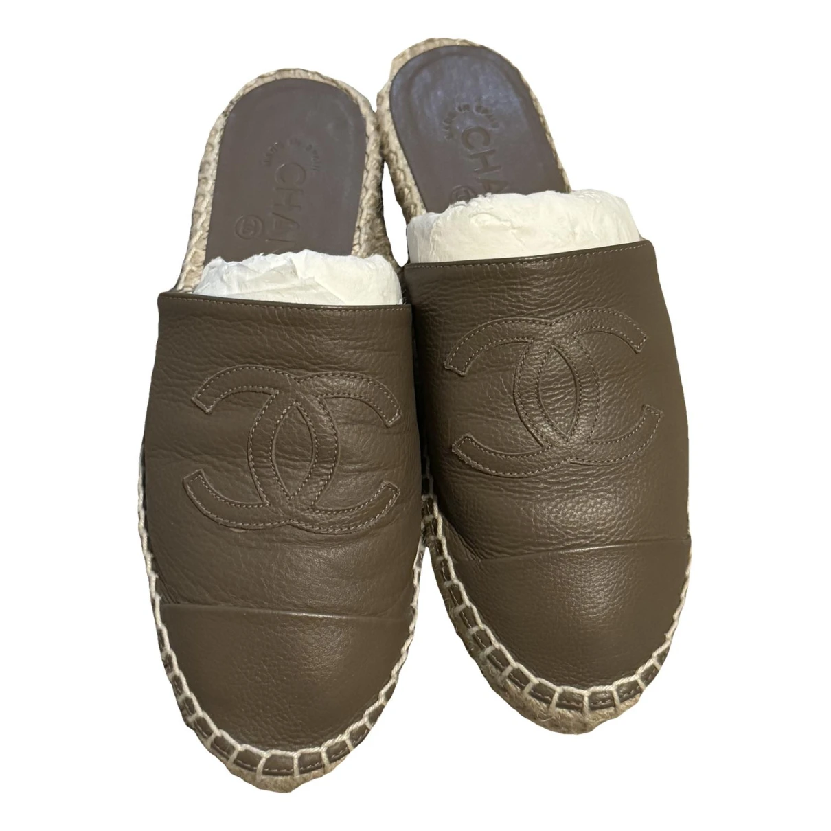 Pre-owned Chanel Leather Espadrilles In Brown