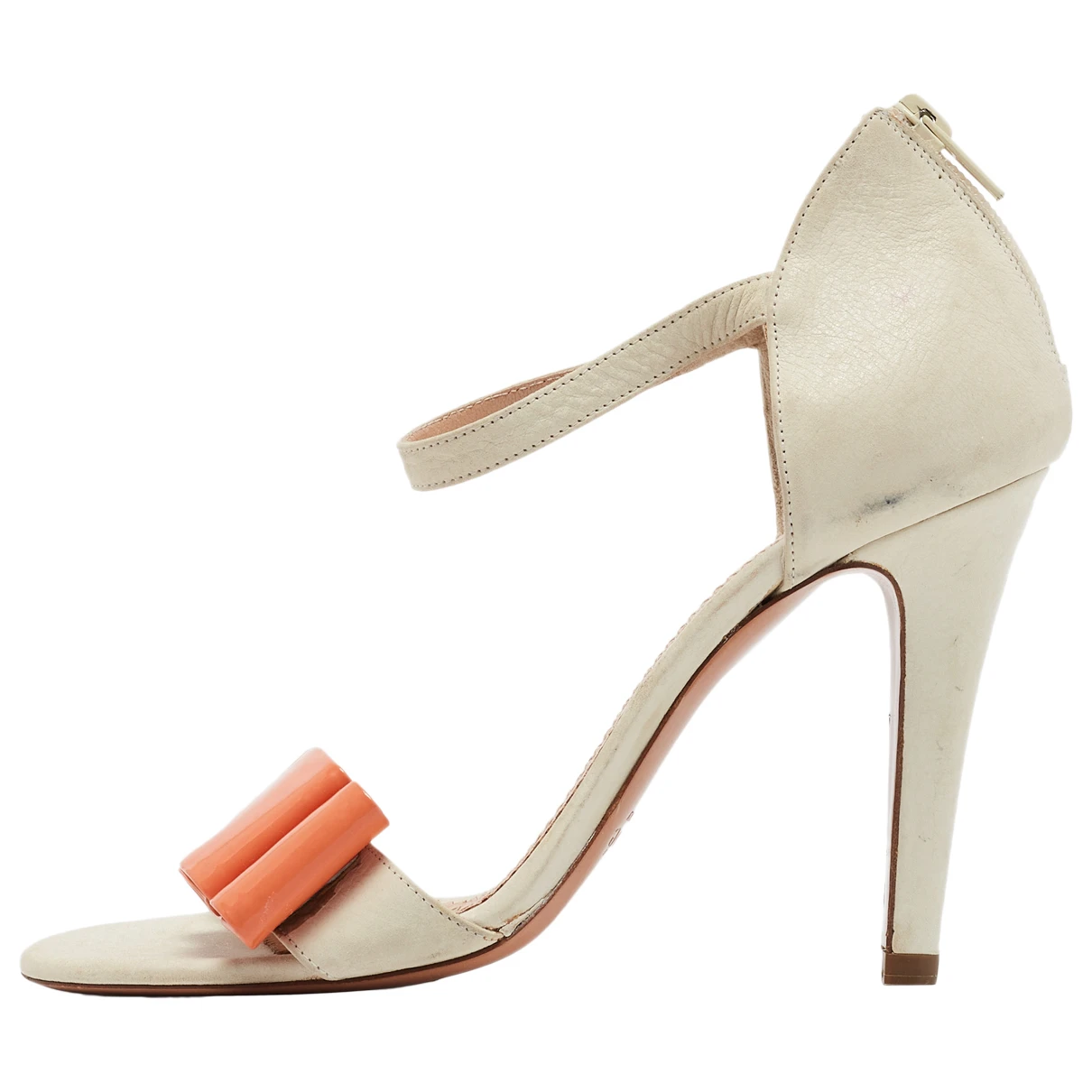 Pre-owned Chloé Patent Leather Sandal In Grey