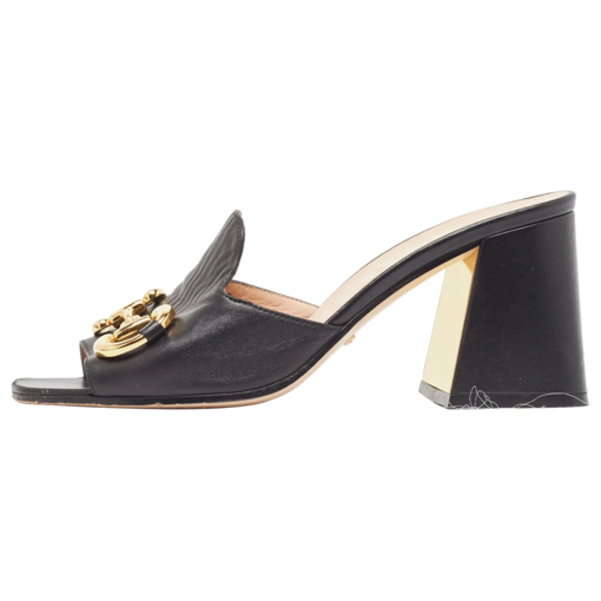 Pre-owned Gucci Patent Leather Sandal In Black