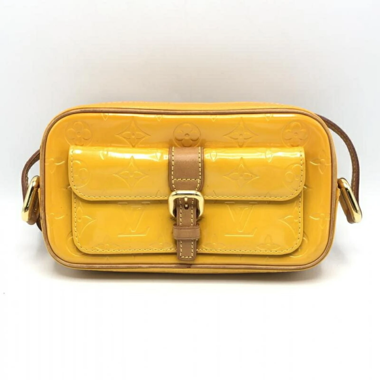 Pre-owned Louis Vuitton Christie Patent Leather Handbag In Yellow