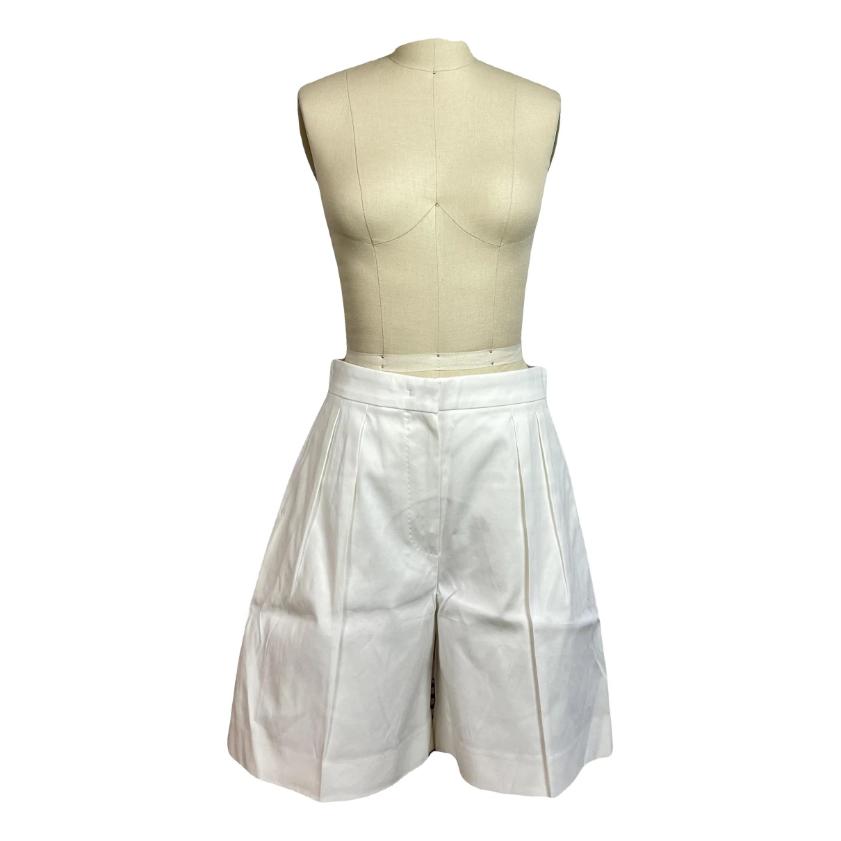 Pre-owned Max Mara Shorts In White