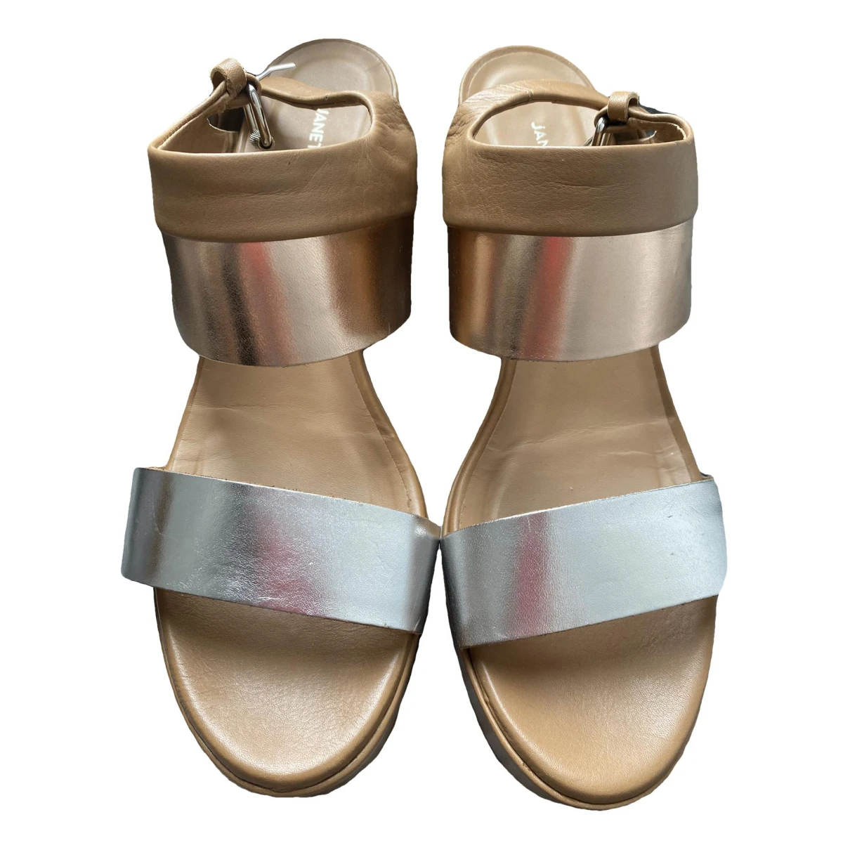 Pre-owned Janet & Janet Leather Sandals In Beige